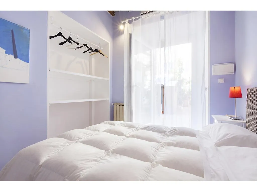 Apartment Via Farina Rome Italie