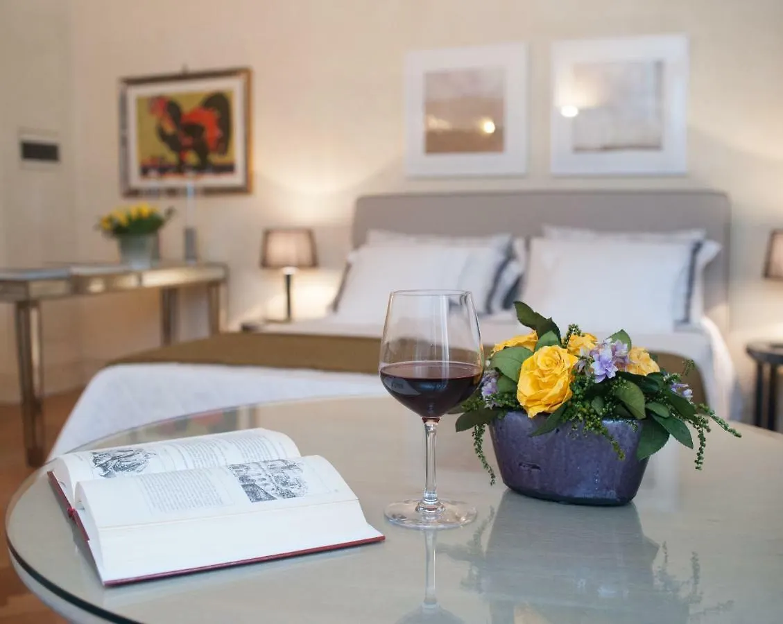 Apartment Via Farina Rome Italie