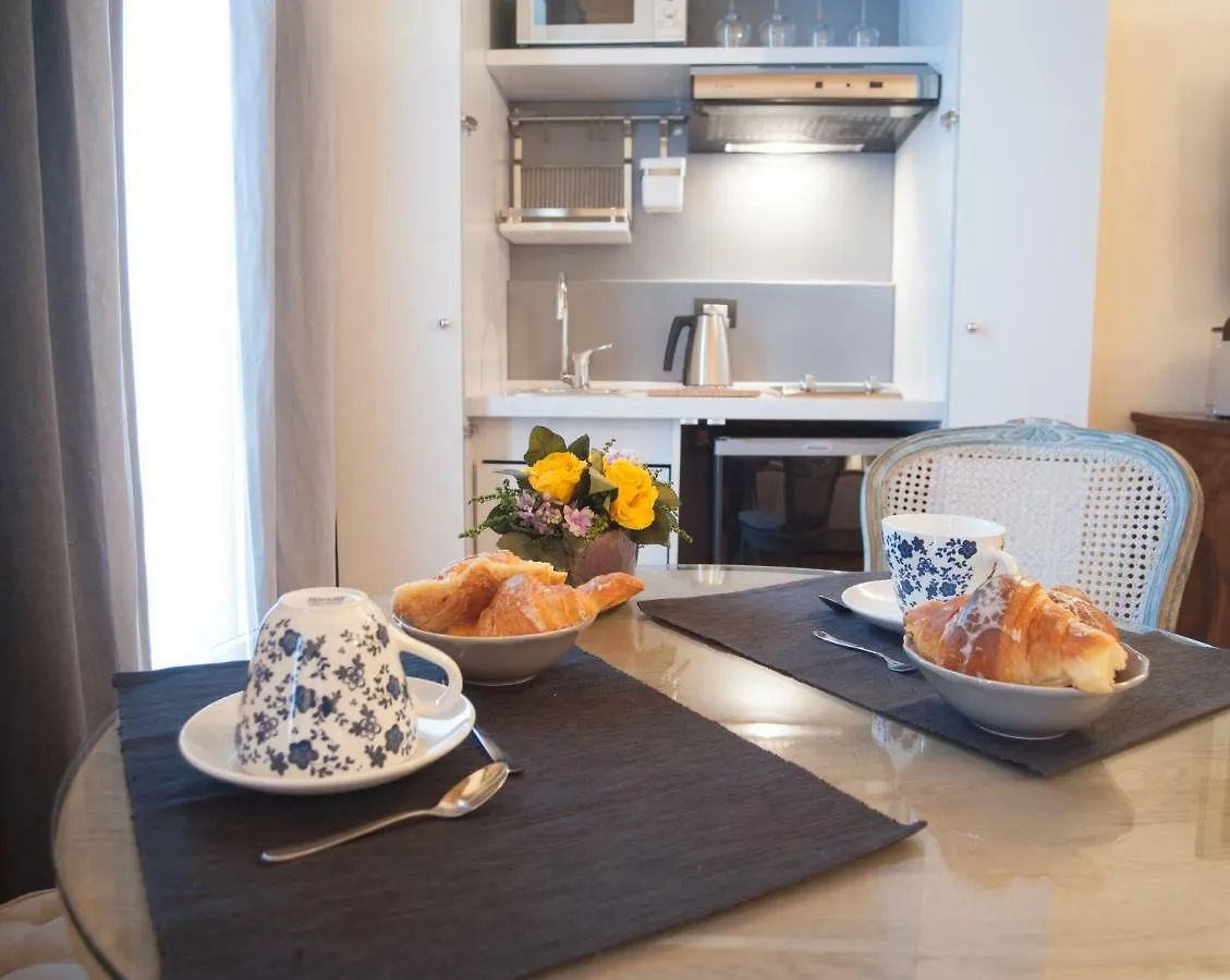 Apartment Via Farina Rome 0*,